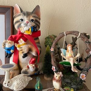 Meet your Posher, Joyce